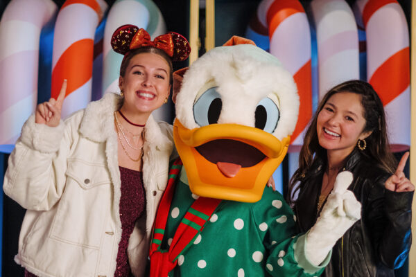 Donald At Jollywood Nights