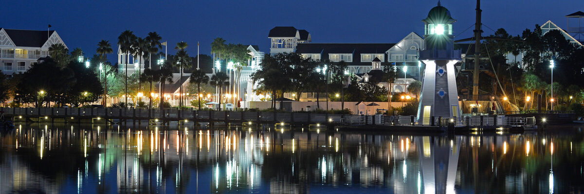 Yacht Club Exterios